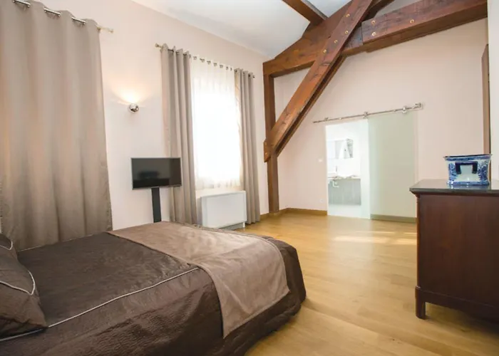 Hotel Domaine De Saint-obre